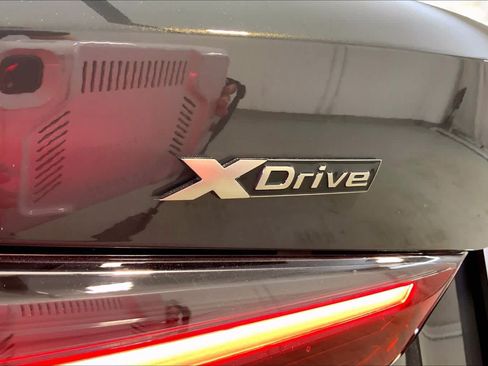 Used 2024 BMW 440i xDrive Convertible AWD/4WD image 9
