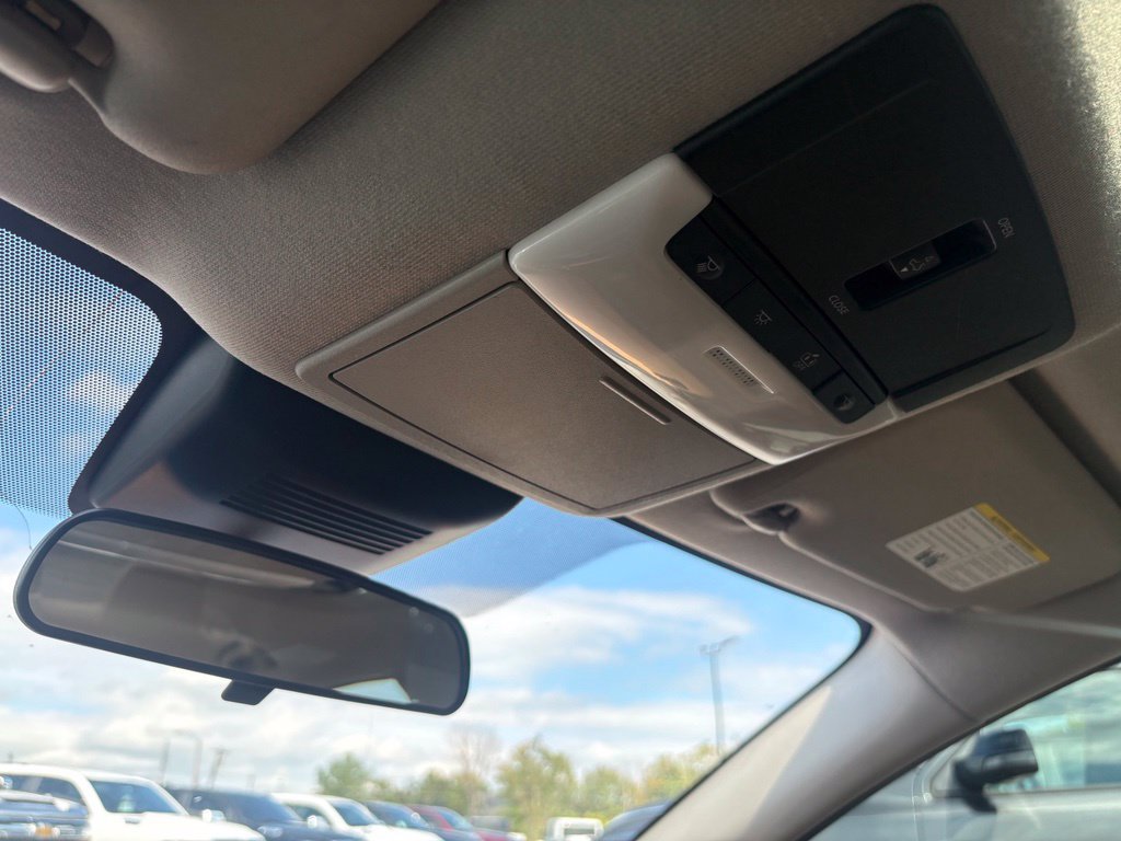 Used 2023 Nissan Sentra SV w/ SV Premium Package FWD image 23
