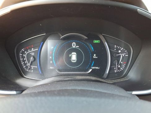 Used 2020 Hyundai Santa Fe SEL w/ Convenience + Premium Package AWD/4WD image 19