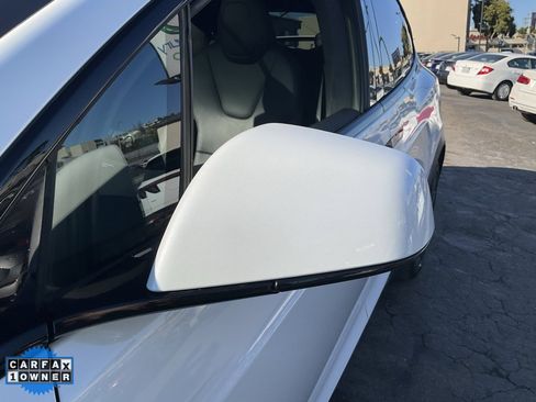 Used 2023 Tesla Model X image 96