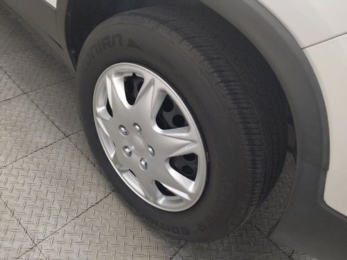 Used 2018 Chevrolet Trax LS FWD image 31