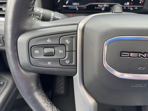 Used 2024 GMC Yukon Denali w/ Denali Reserve Package AWD/4WD image 14
