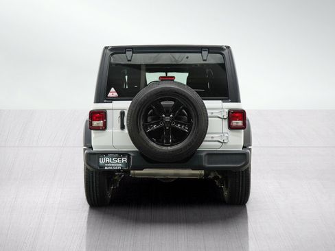 Used 2020 Jeep Wrangler Unlimited Sport AWD/4WD image 4