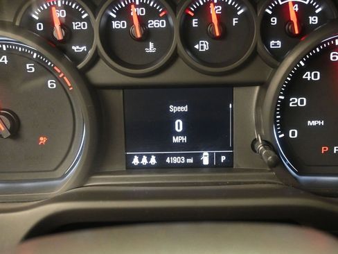 Used 2024 Chevrolet Silverado 1500 Custom w/ Turbomax Blackout Package RWD image 13