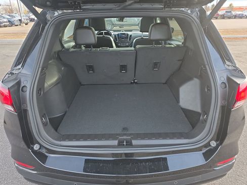 Used 2024 Chevrolet Equinox RS w/ RS Leather Package image 24