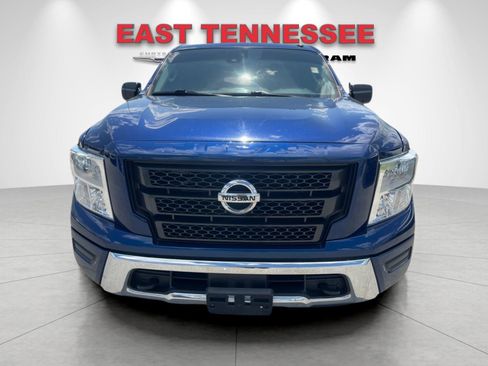Used 2021 Nissan Titan SV AWD/4WD image 9