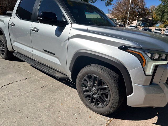 Used 2026 Toyota Tundra Limited AWD/4WD image 8