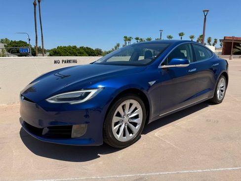 Used 2016 Tesla Model S 75 RWD image 3