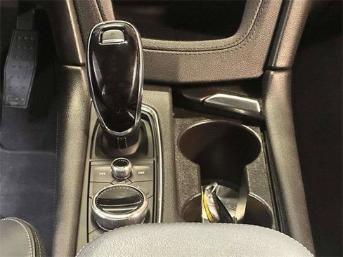 Used 2025 Cadillac XT6 Premium Luxury image 19