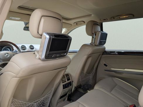 Used 2012 Mercedes-Benz GL 320 BlueTEC 4MATIC image 30