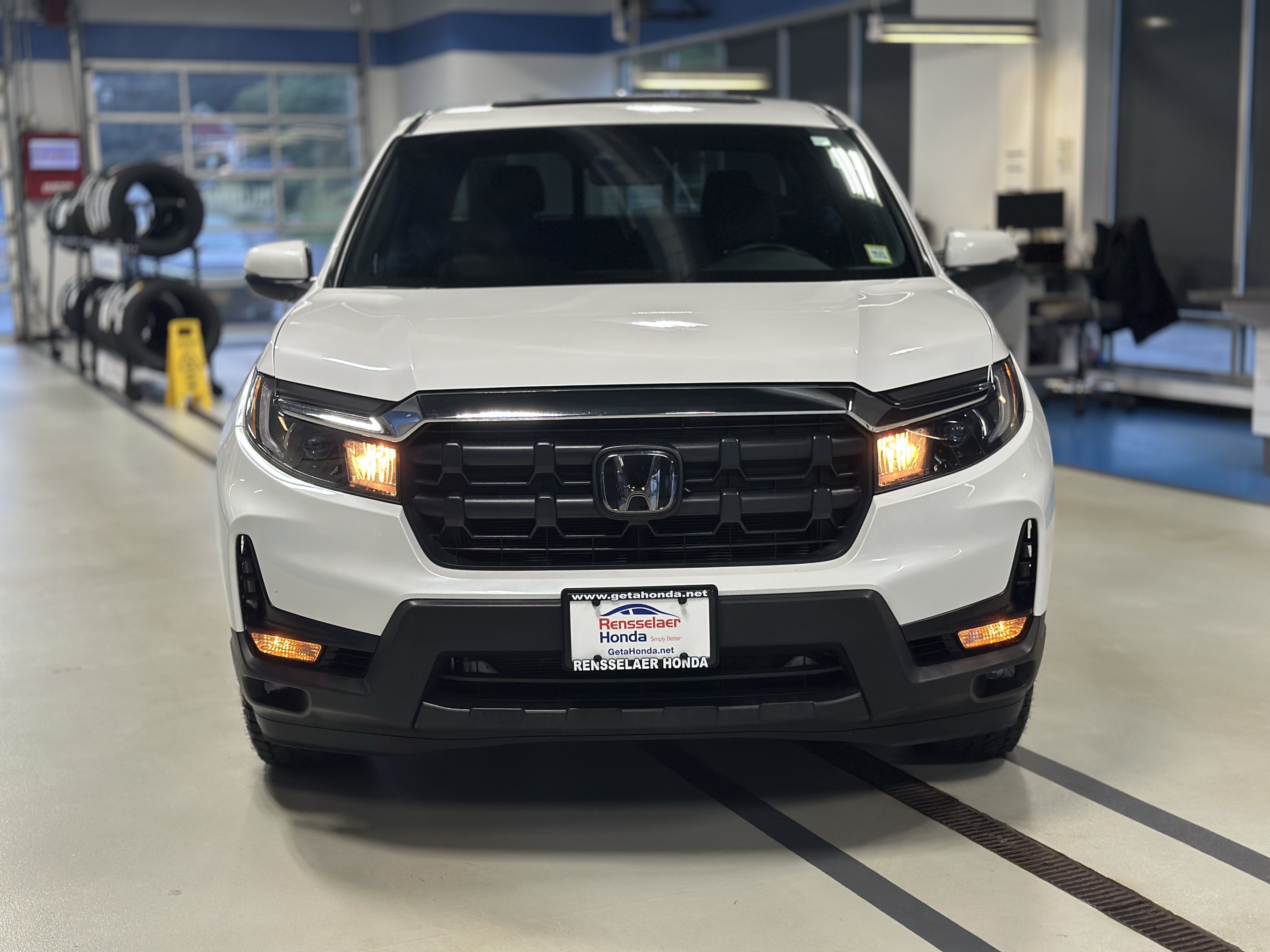 Used 2024 Honda Ridgeline RTL image 3