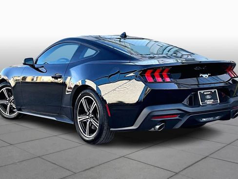 Used 2025 Ford Mustang Coupe image 12