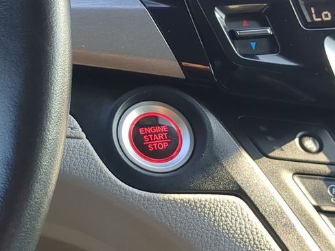 Certified 2024 Honda Odyssey EX-L image 20