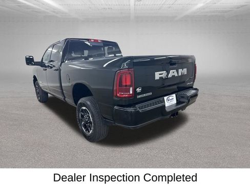 Used 2026 RAM 2500 Laramie AWD/4WD image 9