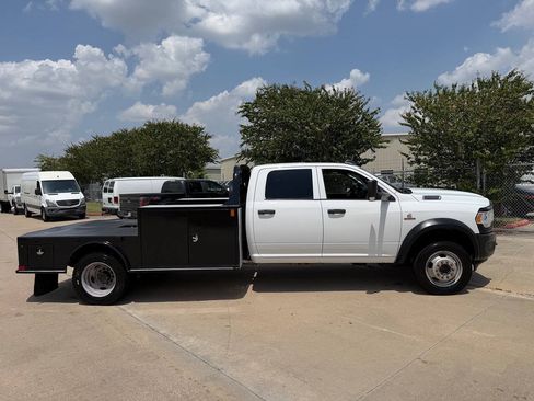 Used 2022 RAM 5500 Tradesman AWD/4WD image 4