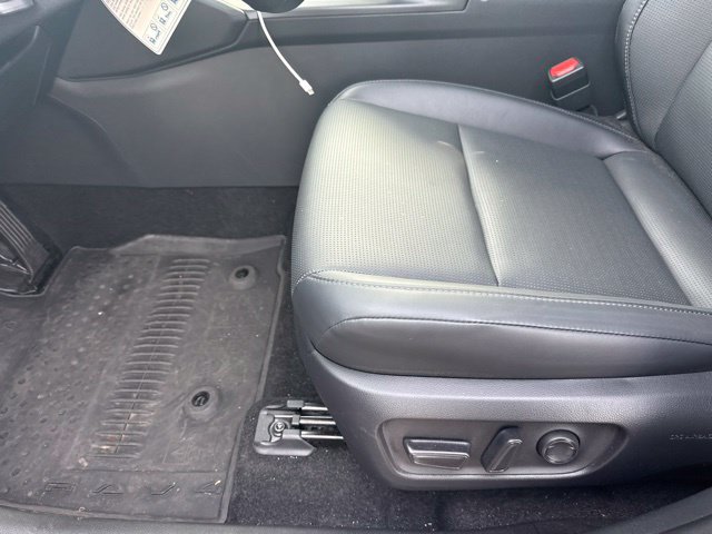 Used 2026 Toyota RAV4 Limited AWD/4WD image 5