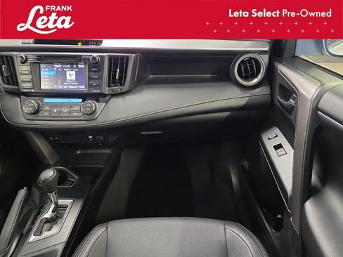 Used 2017 Toyota RAV4 XLE FWD image 19
