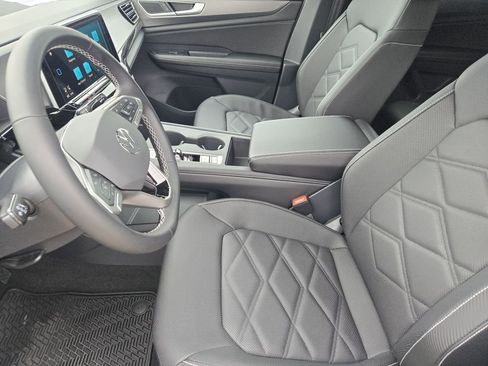 New 2026 Volkswagen Atlas Cross Sport SE AWD/4WD image 11