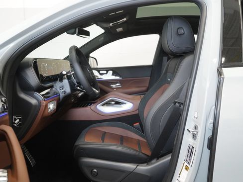 New 2026 Mercedes-Benz GLE 53 AMG 4MATIC Coupe image 14