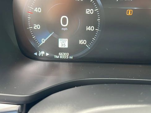 Used 2021 Volvo XC60 T8 Inscription Expression AWD/4WD image 27