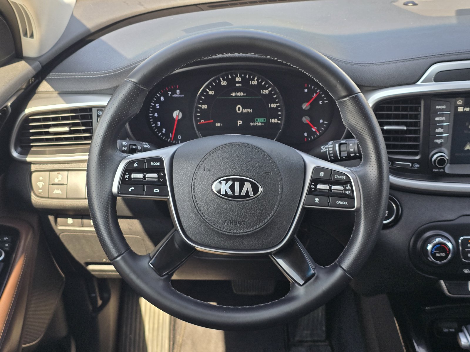 Used 2020 Kia Sorento SX AWD/4WD image 15