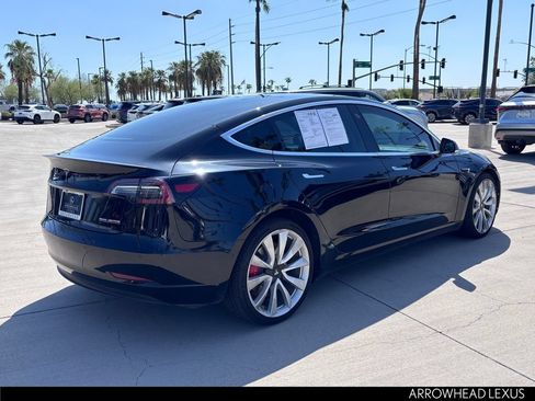 Used 2018 Tesla Model 3 AWD/4WD image 4