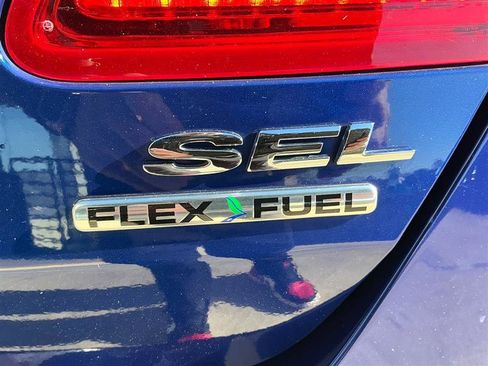 Used 2015 Ford Taurus SEL w/ Equipment Group 201A image 19