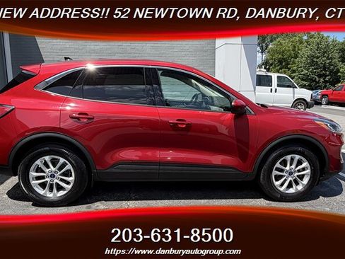 Used 2020 Ford Escape SE AWD/4WD image 6