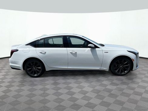 New 2026 Cadillac CT5 V RWD image 4