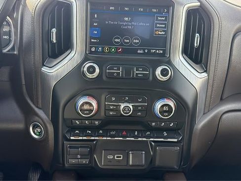 Used 2019 GMC Sierra 1500 Denali w/ Technology Package AWD/4WD image 24