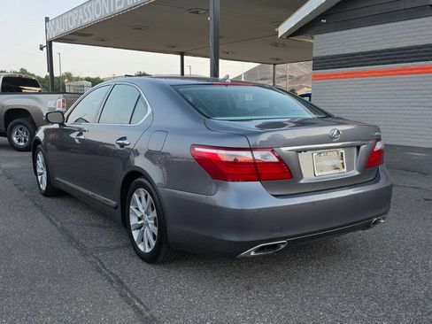 Used 2012 Lexus LS 460 w/ Luxury Value Edition RWD image 3