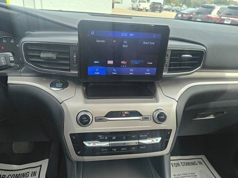 Used 2020 Ford Explorer XLT w/ Equipment Group 202A image 24