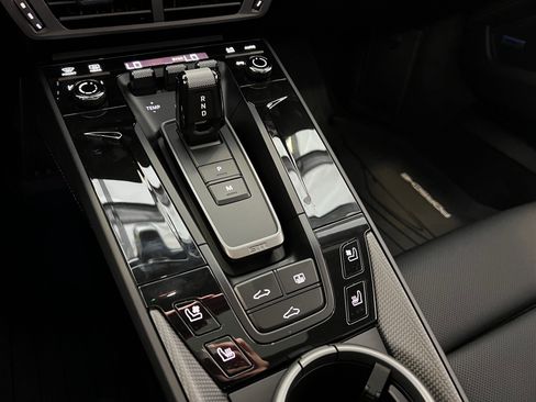 New 2025 Porsche 911 Carrera GTS image 18