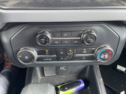 Used 2023 Ford Bronco 4-Door image 16