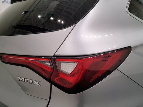 Used 2024 Acura MDX FWD w/ Technology Package image 9