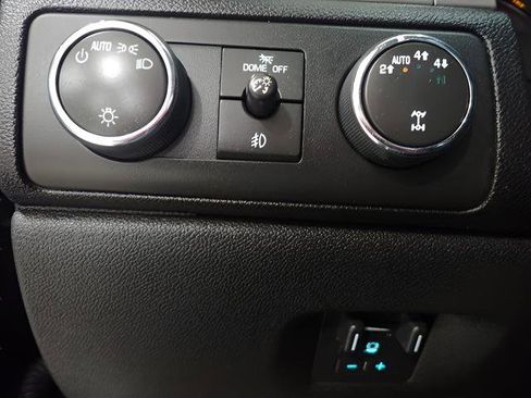 Used 2013 Chevrolet Silverado 1500 LTZ image 21