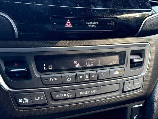 Used 2022 Honda Passport TrailSport image 19