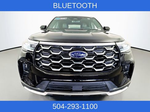 Used 2025 Ford Explorer Platinum w/ LUX Leather Package image 2