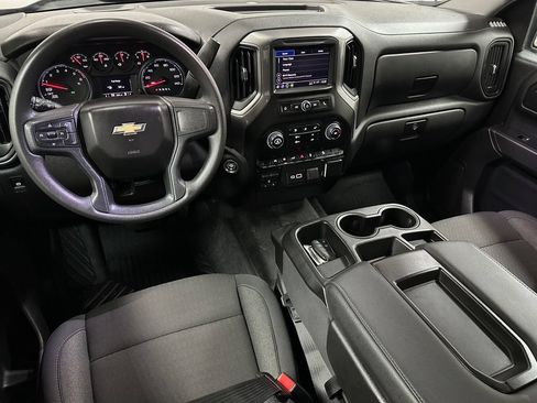 Used 2025 Chevrolet Silverado 1500 Custom Trail Boss AWD/4WD image 13