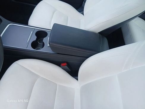 Used 2023 Tesla Model 3 Standard Range RWD image 8
