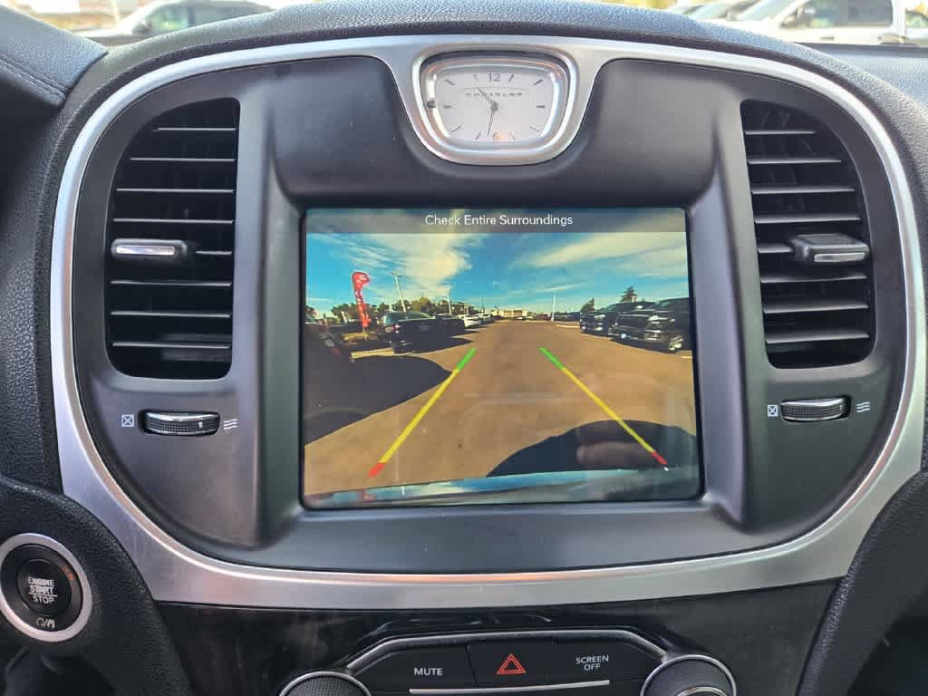 Used 2017 Chrysler 300 C w/ Safetytec Plus Group RWD image 12