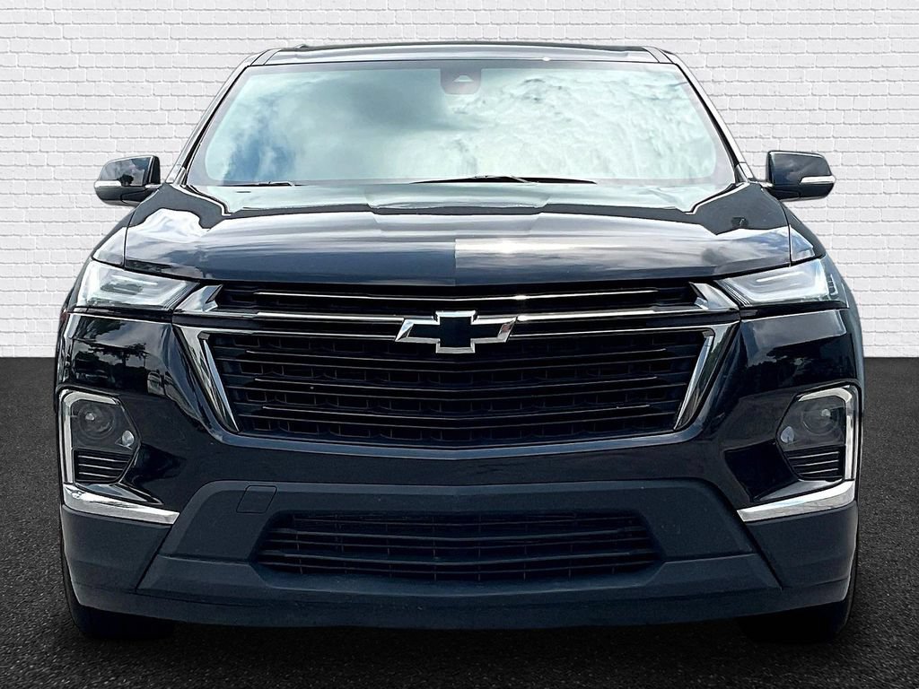 Used 2023 Chevrolet Traverse LT w/ Midnight/Sport Edition AWD/4WD image 2