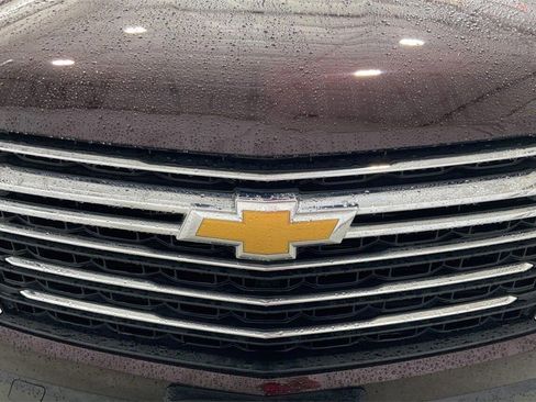 Used 2023 Chevrolet Traverse LT image 27