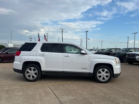 Used 2017 GMC Terrain SLE FWD image 27