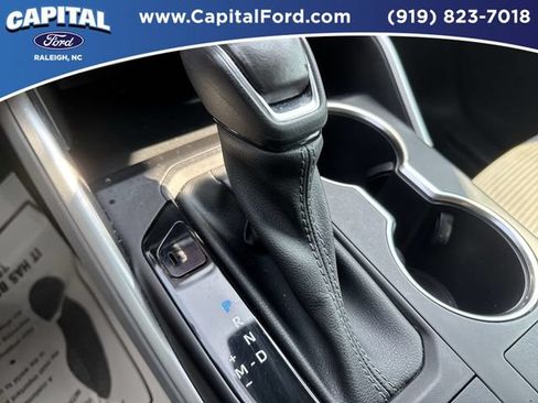 Used 2023 Toyota Highlander LE FWD image 30