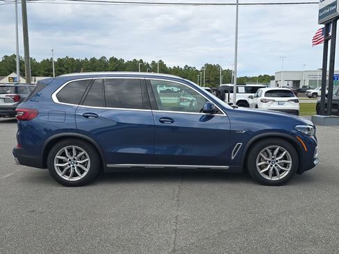 Used 2022 BMW X5 xDrive45e AWD/4WD image 2