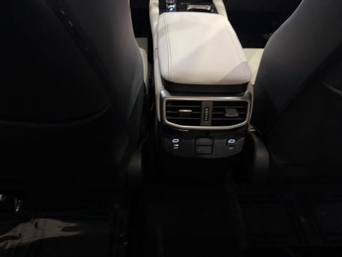 Used 2024 Lexus RX 350 Premium image 29