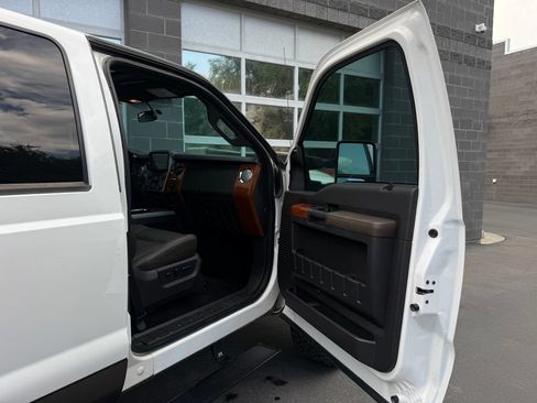 Used 2015 Ford F350 King Ranch AWD/4WD image 47