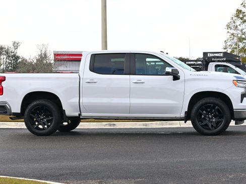Used 2025 Chevrolet Silverado 1500 LT w/ Max Trailering Package image 7