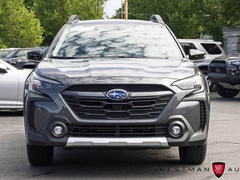 Used 2025 Subaru Outback Limited AWD/4WD image 14